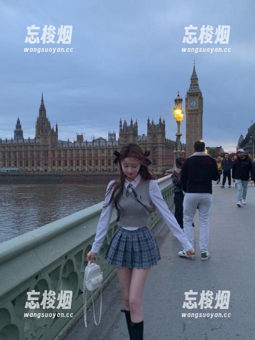 收藏www.17的噩梦现场，大家都是活在黑暗中的小可怜。