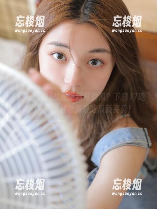 17吃瓜网 想吃最新鲜的瓜?下载17吃瓜网官网,轻松解锁吃瓜新姿势!