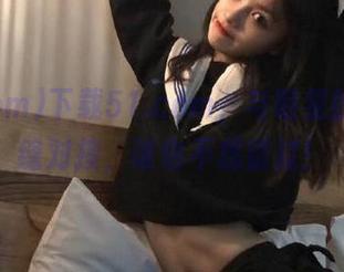 下载51.com，与明星的绯闻无缝对接，谁也不想错过！