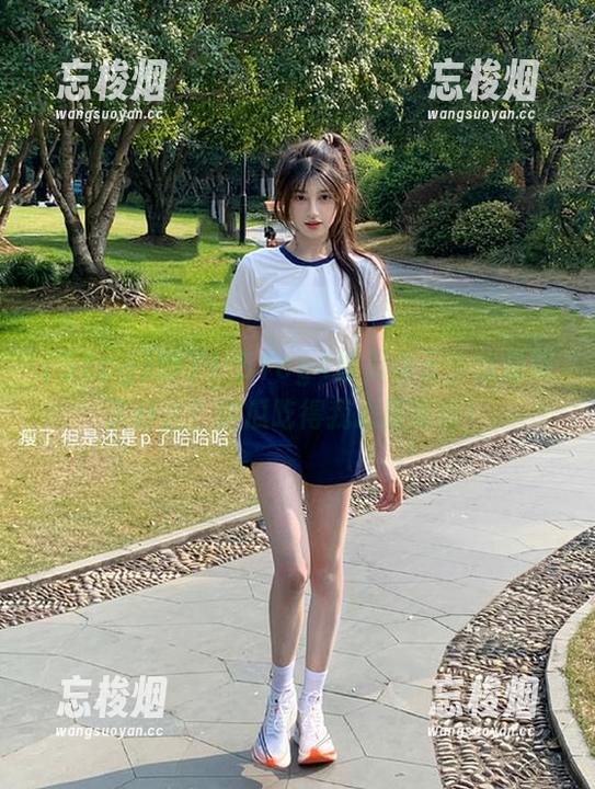 51cg 绝了!51cg4首页今天小编是喝了什么?这瓜吃得我心脏嘭嘭!