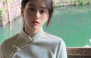 在51吃瓜登录后，我被一波又一波的瓜香给洗脑了！