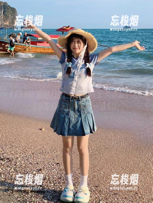 这个二维码可永久收藏！在718吃瓜网上锁定每一波瓜！