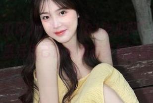 一边看“91吃瓜网”，一边回家，感觉自己仿佛是在参加幽默马拉松！