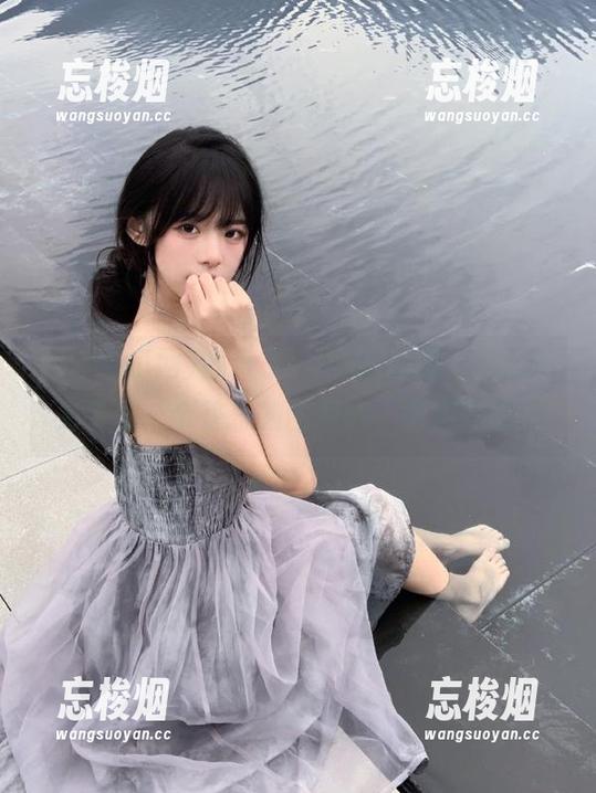 91吃瓜网 收藏了“91吃瓜网”,就是为了做一个快乐的围观者,顺便养眼。
