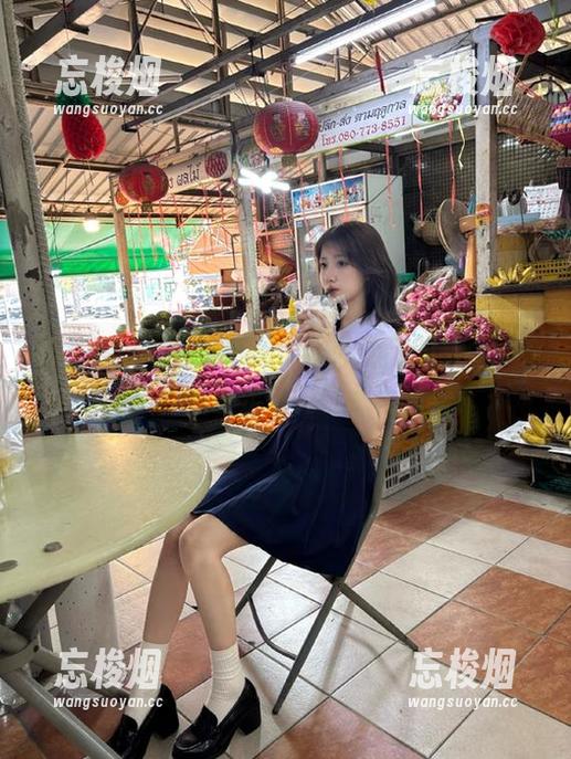 cgcg 网页上出现了什么奇葩的“cgcg03”?我决定先喝口水再看看!
