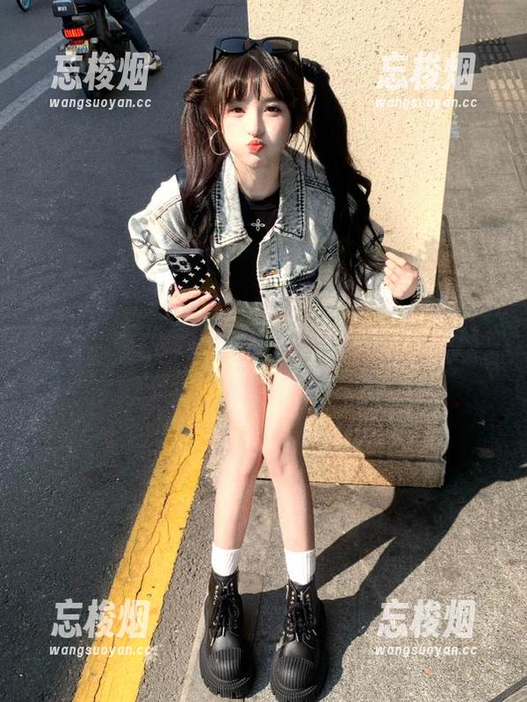www.17 下载一波惊喜,www.17tk337t.com带你体验“瓜”到不可思议的瞬间!