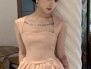 www.fuli2.sk官网，天上掉下来的新闻，你怎么吃得下去？