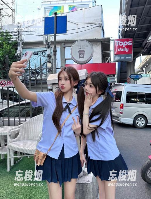 五一吃瓜中心 逛五一吃瓜中心时,发现了惊人的资源,没想到,八卦也有深度啊!
