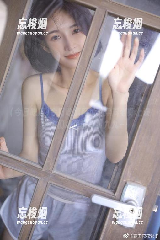 今日吃瓜网址：黑料老师上课，学生们心里都是小九九～