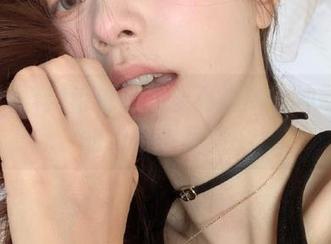 谁说回家要有名牌？冲哥黑料的线路更有趣！