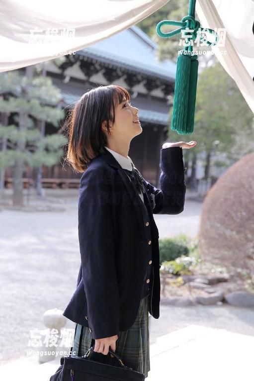 吃瓜网 观看那些穿越时间的八卦,吃瓜网ym26教你如何抓住发光的瓜!