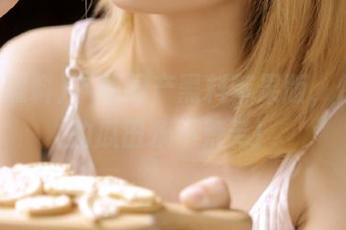 下载国产黑料苹果版，保证你的瓜田永不荒芜！