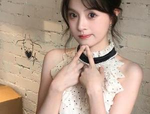 “网曝吃瓜”急需一杯凉茶，快来下载陪伴我一起吃瓜！