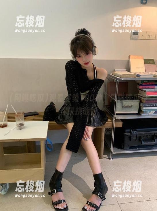 网曝吃瓜 观看姿势100种,网曝吃瓜等你来挑战!