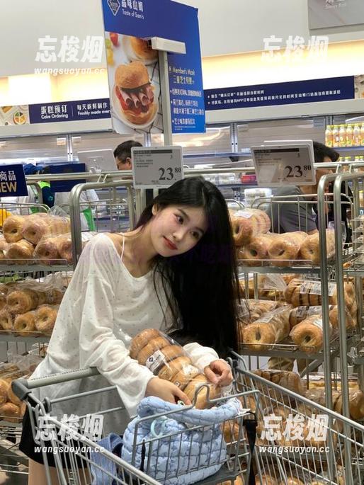 黑料不打烊 偷偷告诉你,黑料不打烊地址居然能让我一天不吃饭,只吃瓜!