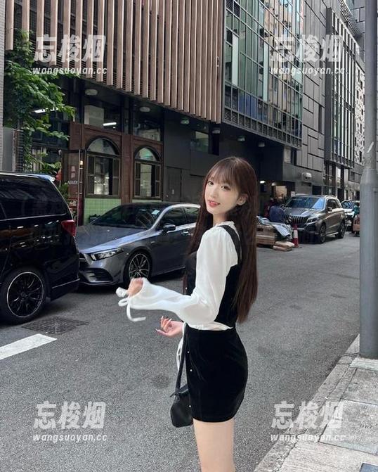 黑料吃瓜网 谁能告诉我黑料吃瓜网的ios地址把我撩了几遍?这是什么神奇的操作!