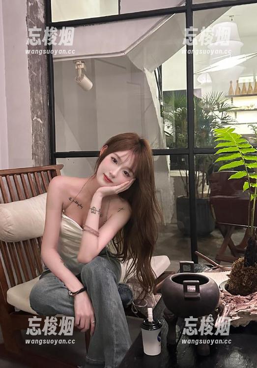 黑料网苹果版，吃瓜路上的必备神器，下载走一波，日常社交必备！