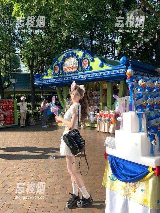黑料网页免费完整版，熬夜不打烊就是传送门啊！